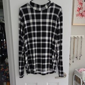 LuLaRoe Black and White Plaid  Mock Turtleneck Long Sleeve Top- XL